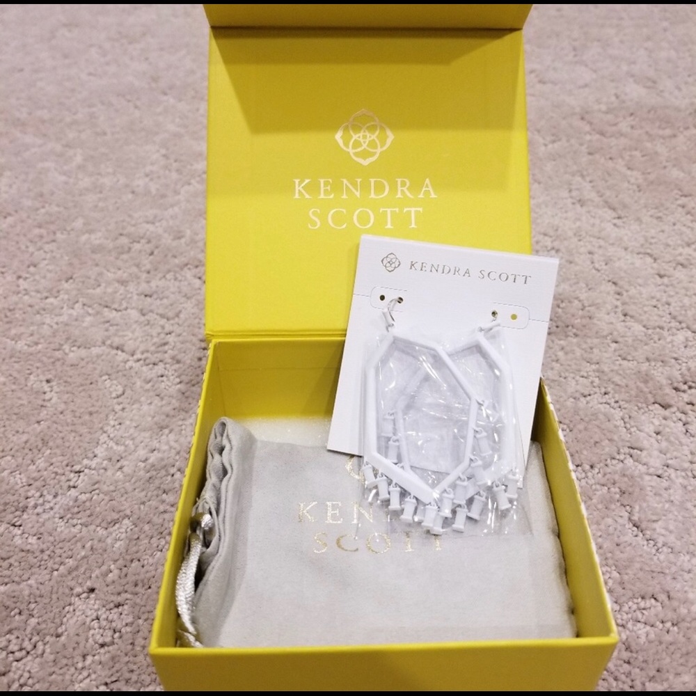 Kendra Scott Thomas Earrings